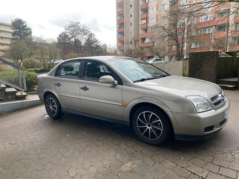 Gebraucht Opel Vectra 147 PS (108 kW) 2002 Grau Limousine