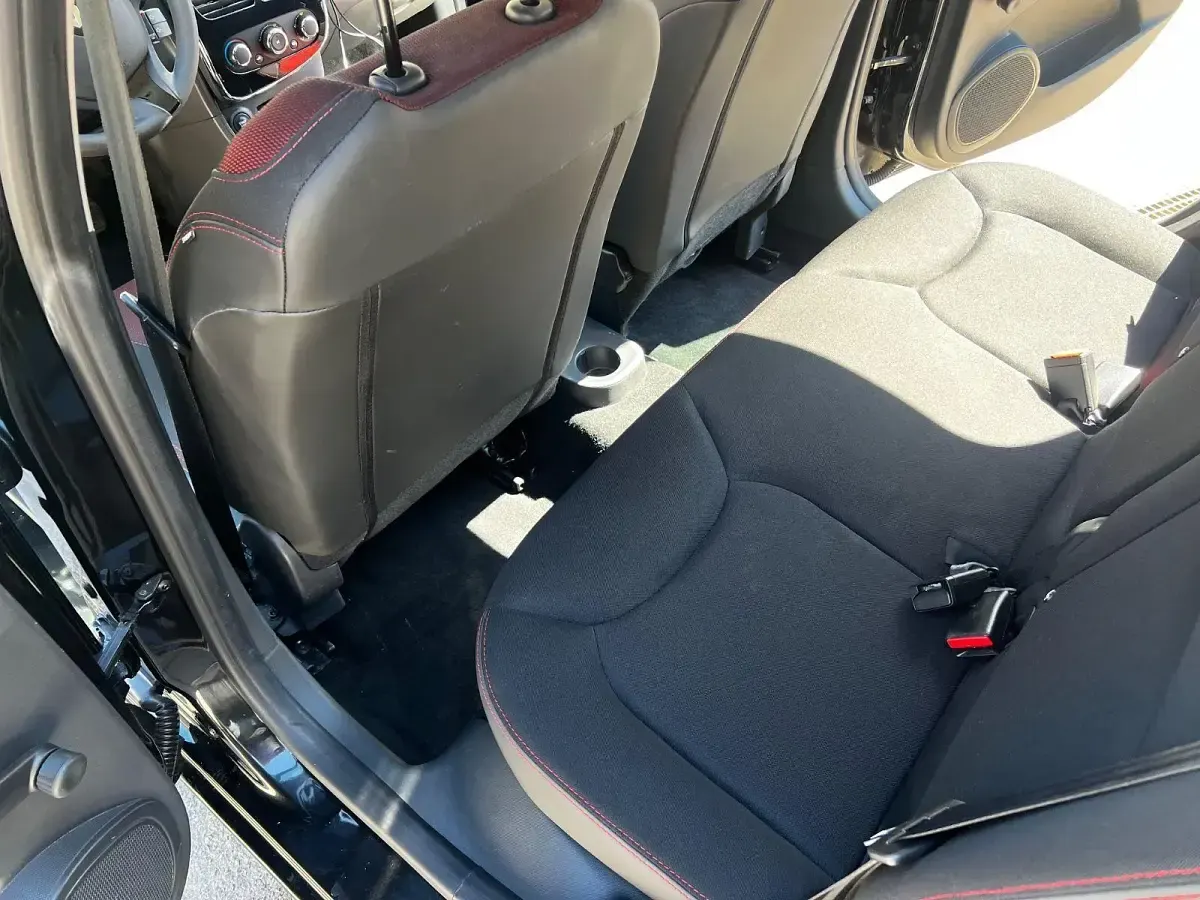 Gebraucht Renault Clio Dynamique 73 PS (53 kW) 2014 Schwarz Kleinwagen