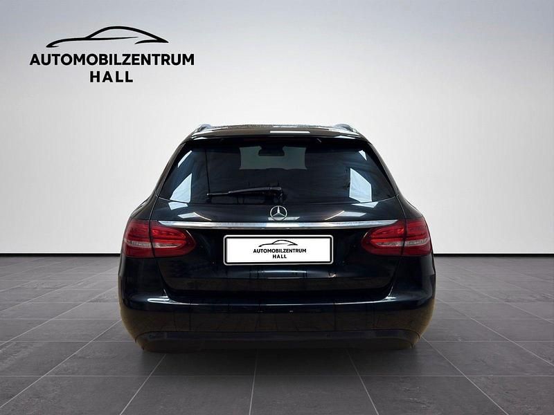 Gebraucht Mercedes C220 170 PS (125 kW) 2015 Schwarz Kombi