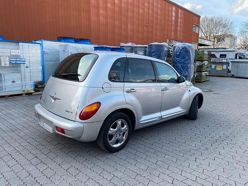 Gebraucht Chrysler PT Cruiser Limited 150 PS (110 kW) 2001 Silber Van / Kleinbus