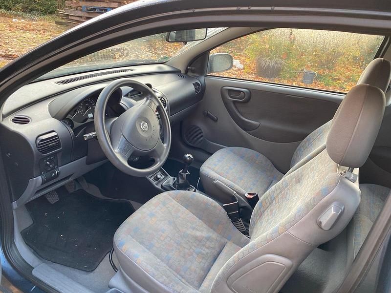 Gebraucht Opel Corsa 2001 Blau Kleinwagen
