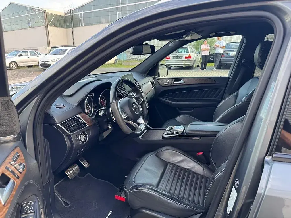 Gebraucht Mercedes GLE43 AMG AMG 367 PS (269 kW) 2017 Grau SUV