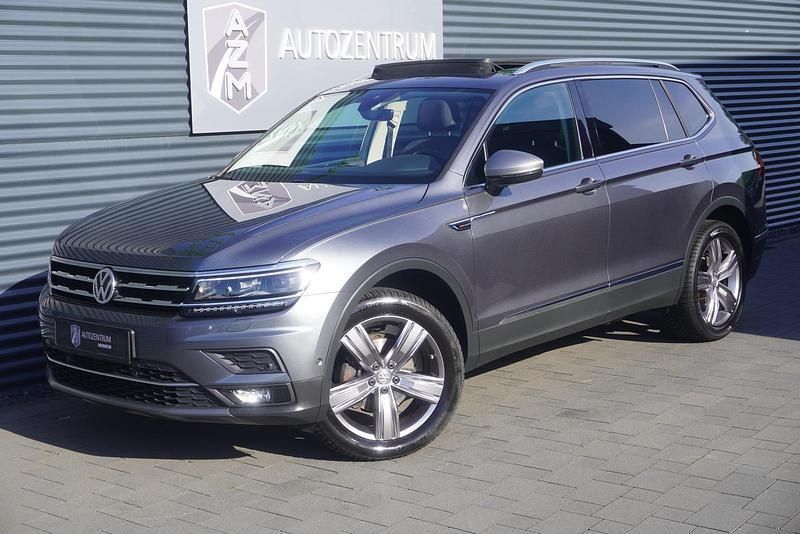 Grau Gebraucht 2019 VW Tiguan Allspace Highline SUV | 23.990 € (Guter Preis) - Bild 1/4