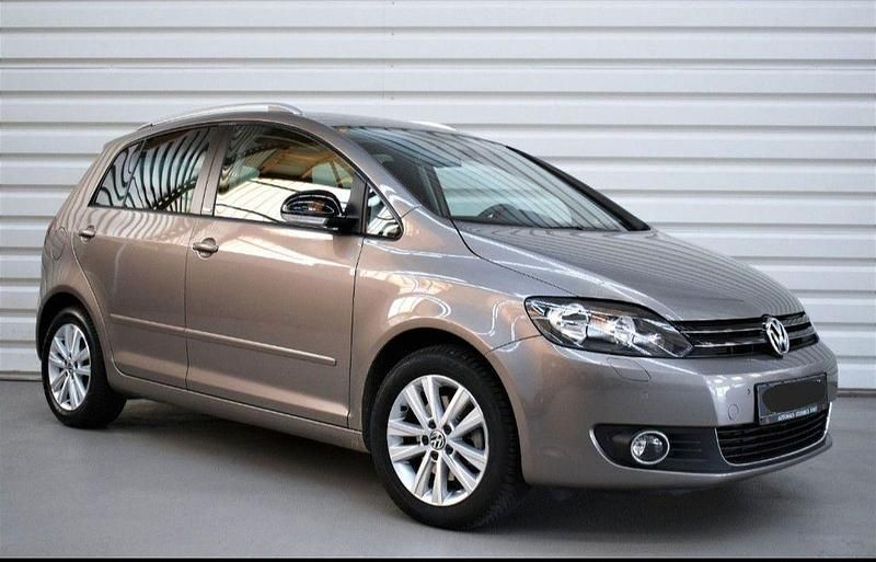 Gebraucht VW Golf VII 122 PS (89 kW) 2014 Silber Limousine