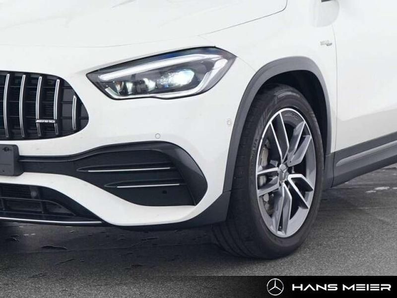 Gebraucht Mercedes GLA35 AMG AMG 306 PS (225 kW) 2023 Unilack polarweiß SUV