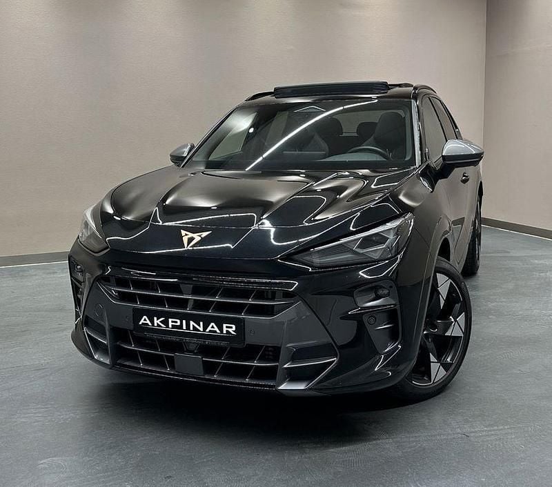 Schwarz Gebraucht 2025 Cupra Terramar SUV | 38.400 € (Superpreis) - Bild 1/4