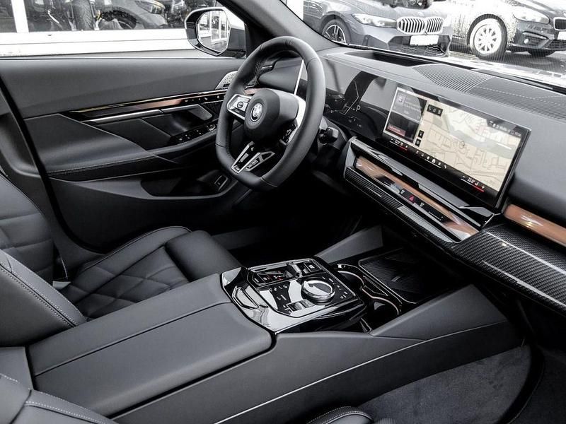 Gebraucht BMW i5 M Sport 289 kW (394 PS) 2026 Grau Limousine
