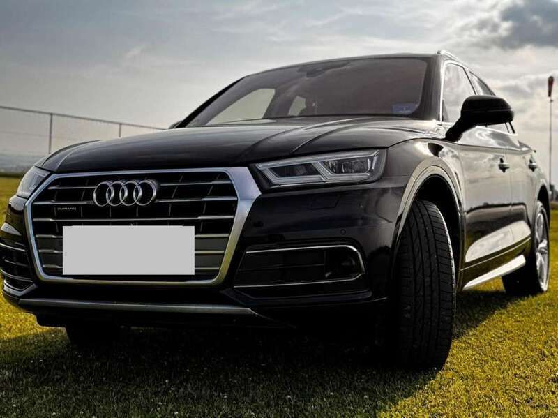 Schwarz Gebraucht 2017 Audi Q5 Comfort SUV | 27.899 € (Teuer) - Bild 1/4