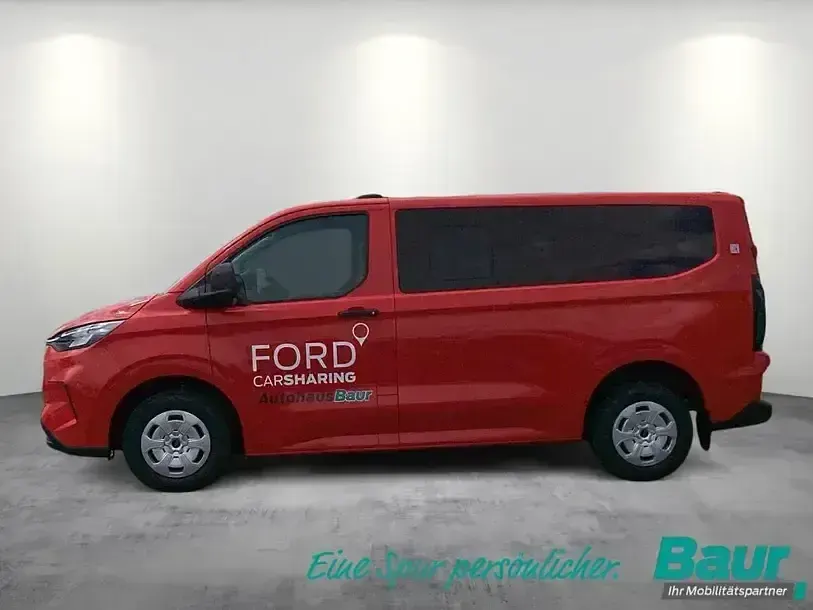 Gebraucht Ford Transit Custom Trend 136 PS (100 kW) 2025 Rot Van