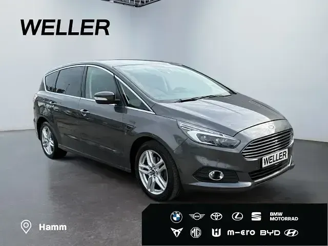 Gebraucht Ford S-MAX Titanium 190 PS (139 kW) 2019 Grau Van / Kleinbus