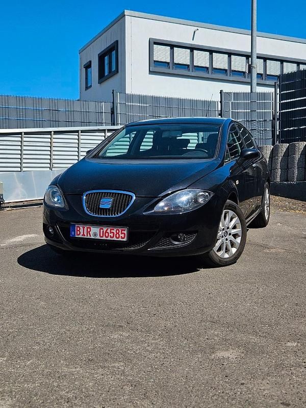 Usata Seat Leon 85 CV (62 kW) 2007 Nero Utilitaria