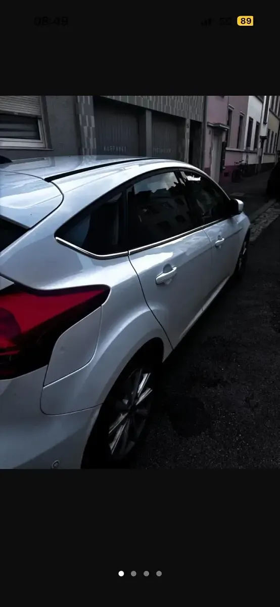 Gebraucht Ford Focus 125 PS (91 kW) 2017 Weiß Limousine