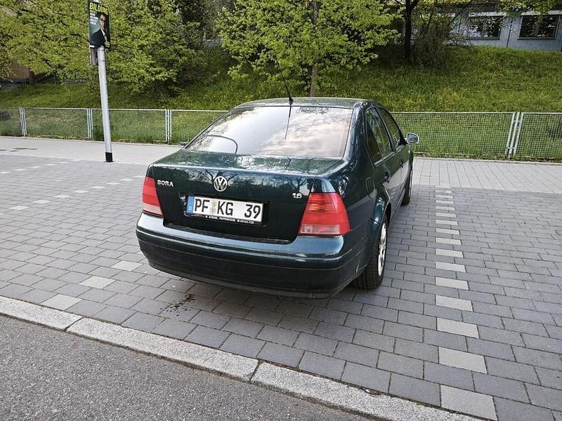Second-hand VW Bora Pacific 110 CP (80 kW) 2003 Berlinǎ