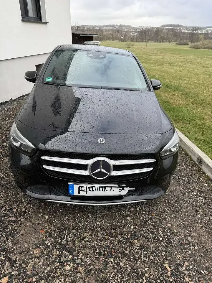 Gebraucht Mercedes B200 AMG Edition 1 163 PS (119 kW) 2019 Schwarz Kleinwagen