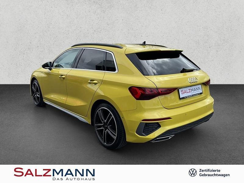 Gebraucht Audi A3 S-Line 150 PS (110 kW) 2021 Pythongelb metallic Limousine