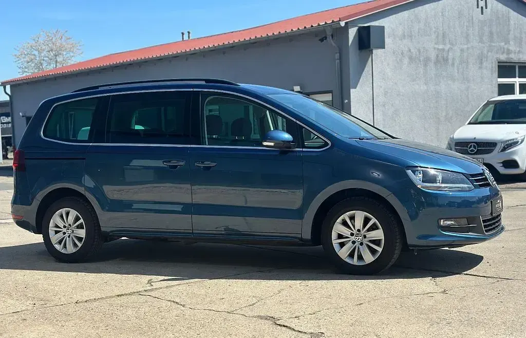 Gebraucht VW Sharan 150 PS (110 kW) 2017 Blau Van / Kleinbus