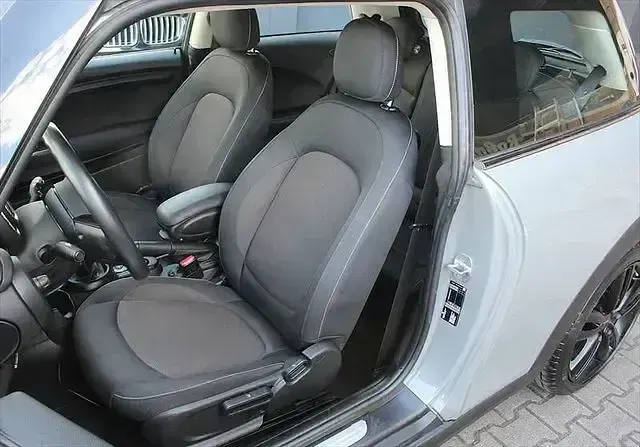 Gebraucht Mini Cooper Salt 136 PS (100 kW) 2020 Grau Kleinwagen