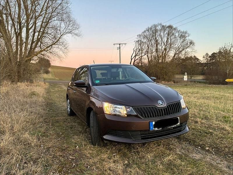 Gebraucht Skoda Fabia Cool Edition 60 PS (44 kW) 2016 Braun Limousine