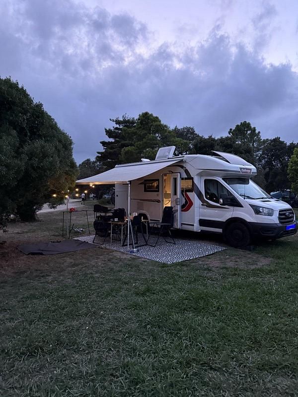 Gebraucht Ford Transit 170 PS (125 kW) 2021 Weiß Limousine