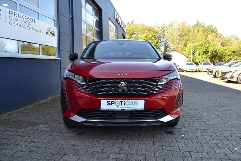 Gebraucht Peugeot 3008 Allure 131 PS (96 kW) 2021 Rot SUV