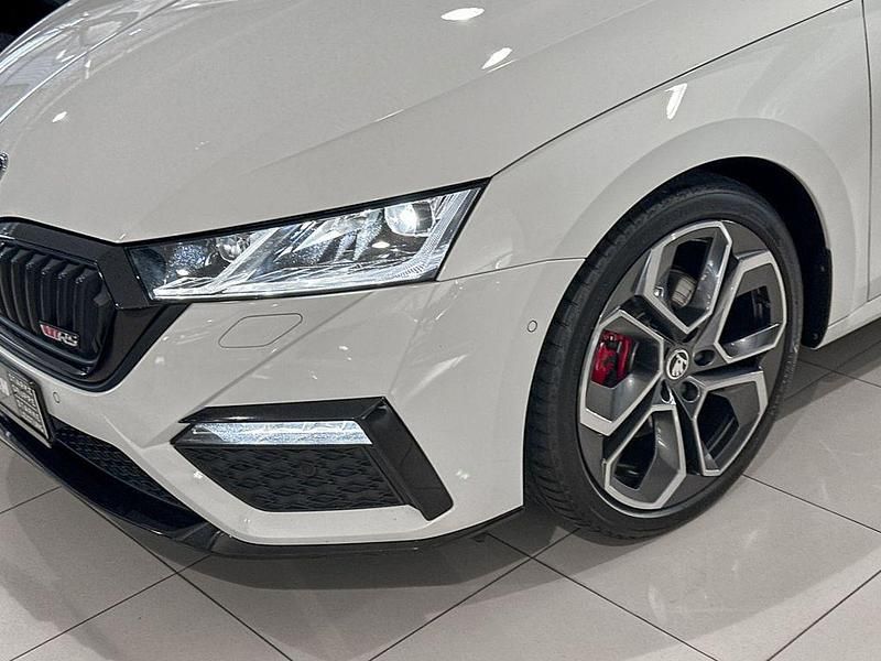 Second-hand Skoda Octavia RS 200 CP (147 kW) 2022 Alb Break