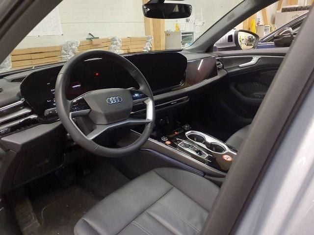 Gebraucht Audi A6 Design 204 PS (150 kW) 2025 Silber Kombi