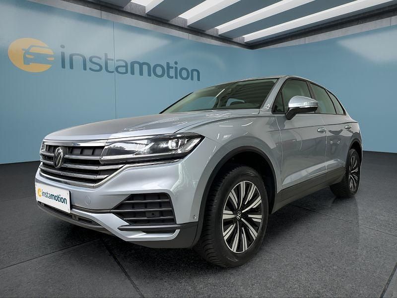 Silber Gebraucht 2024 VW Touareg SUV | 55.249 € - Bild 1/4
