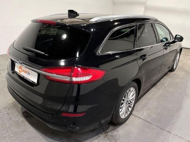 Gebraucht Ford Mondeo Titanium 150 PS (110 kW) 2021 Schwarz Kombi