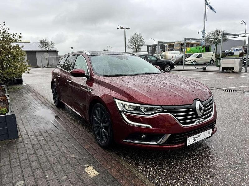 Gebraucht Renault Talisman Initiale Paris 160 PS (117 kW) 2017 Rot Kombi