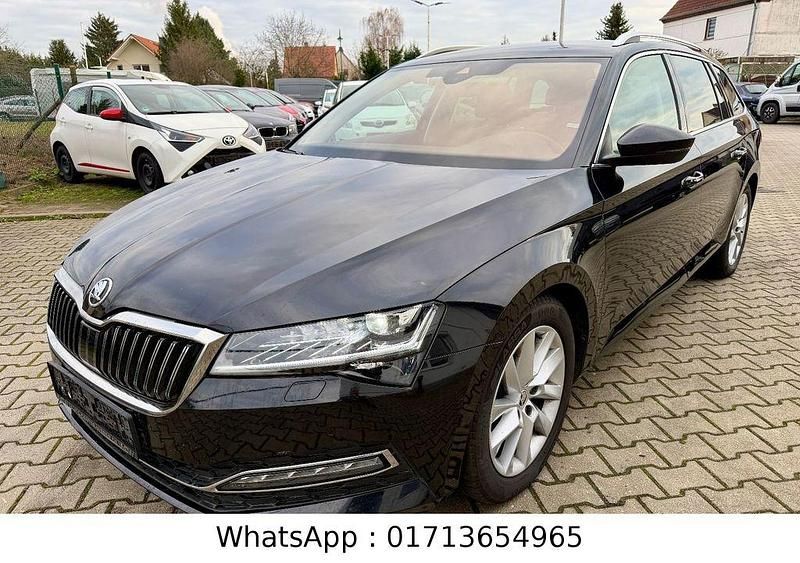 Gebraucht Skoda Superb Premium Edition 200 PS (147 kW) 2021 Schwarz Kombi