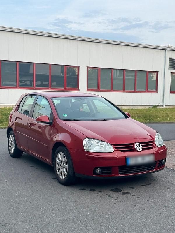 Rot Gebraucht 2005 VW Golf V Limousine | 2.199 € (Fairer Preis) - Bild 1/4