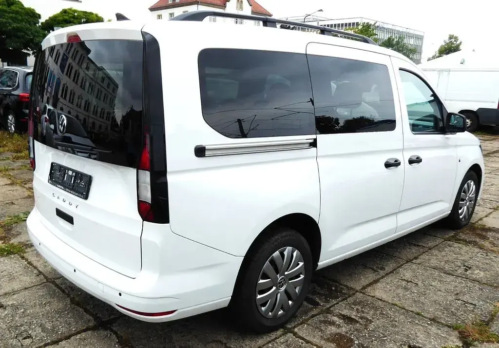 Gebraucht VW Caddy 102 PS (75 kW) 2022 Weiß Van / Kleinbus