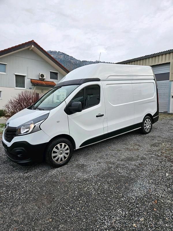 Gebraucht Renault Trafic 125 PS (91 kW) 2019 Weiß Van / Kleinbus
