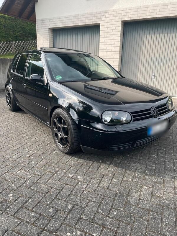 Schwarz Gebraucht 1998 VW Golf IV Highline Kleinwagen | 2.650 € (Teuer) - Bild 1/4