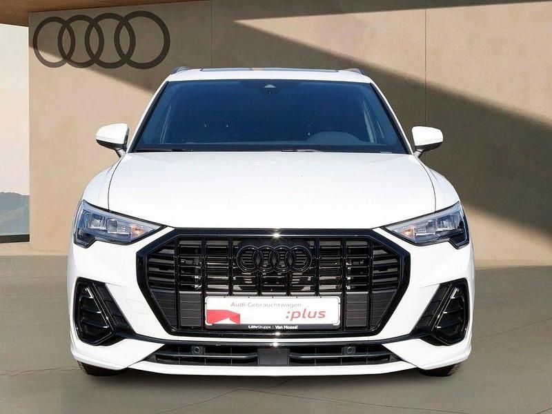 Gebraucht Audi Q3 S-Line 150 PS (110 kW) 2025 Gletscherweiß metallic SUV