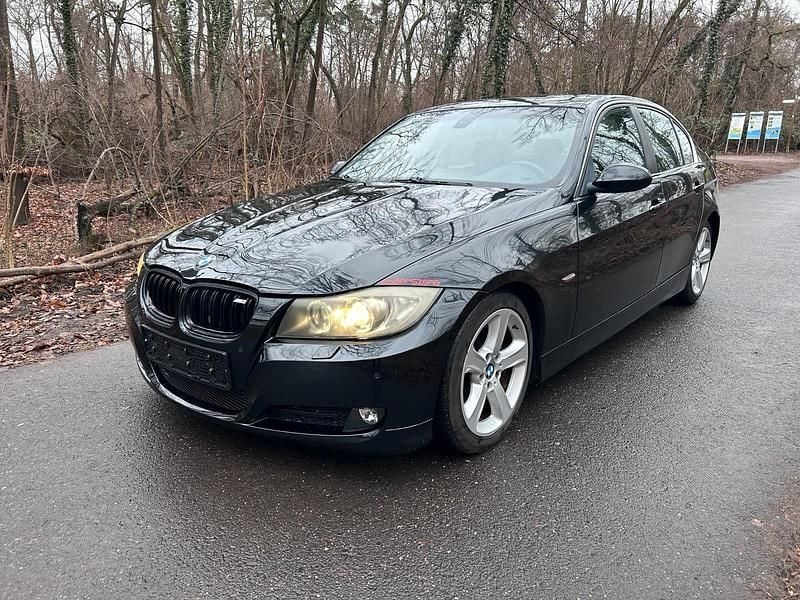 Gebraucht BMW 325 245 PS (180 kW) 2008 Schwarz Limousine