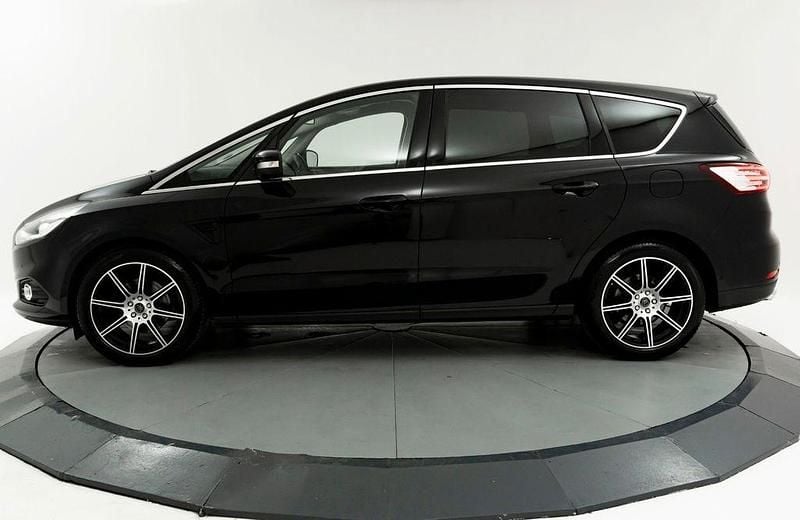 Gebraucht Ford S-MAX S 150 PS (110 kW) 2017 Schwarz Van / Kleinbus