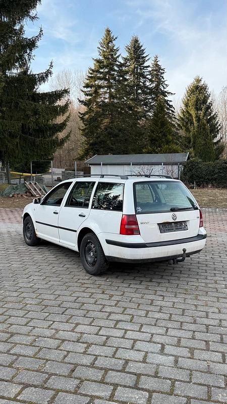 Gebraucht VW Golf IV 160 PS (117 kW) 2004 Weiß Kombi