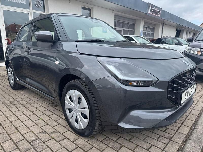 Gebraucht Suzuki Swift 83 PS (61 kW) 2024 Grau Kleinwagen
