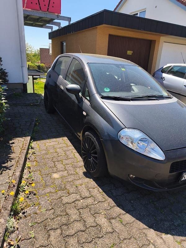 Gebraucht Fiat Punto 77 PS (56 kW) 2007 Blau Kleinwagen