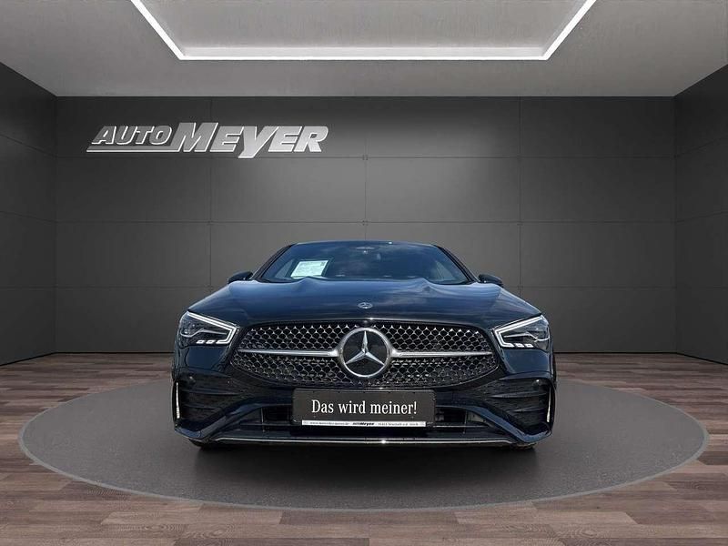 Gebraucht Mercedes CLA250 Premium 224 PS (164 kW) 2024 Unilack nachtschwarz Limousine