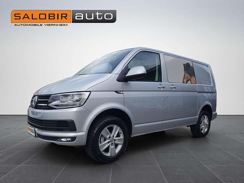 Gebraucht VW Transporter 204 PS (150 kW) 2018 Reflexsilber metallic Van