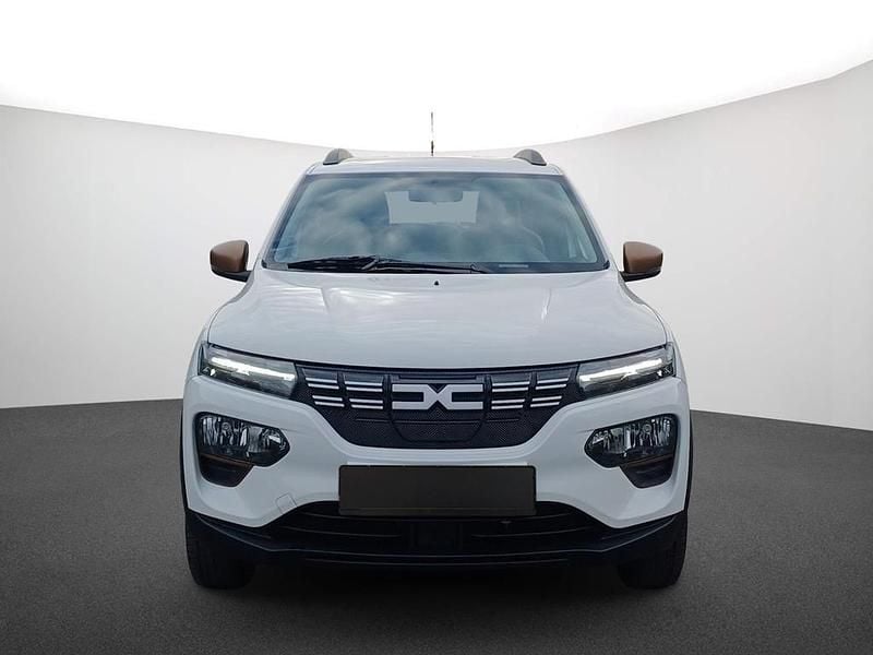Second-hand Dacia Spring Extreme 47 kW (65 CP) 2023 Alb Hatchback
