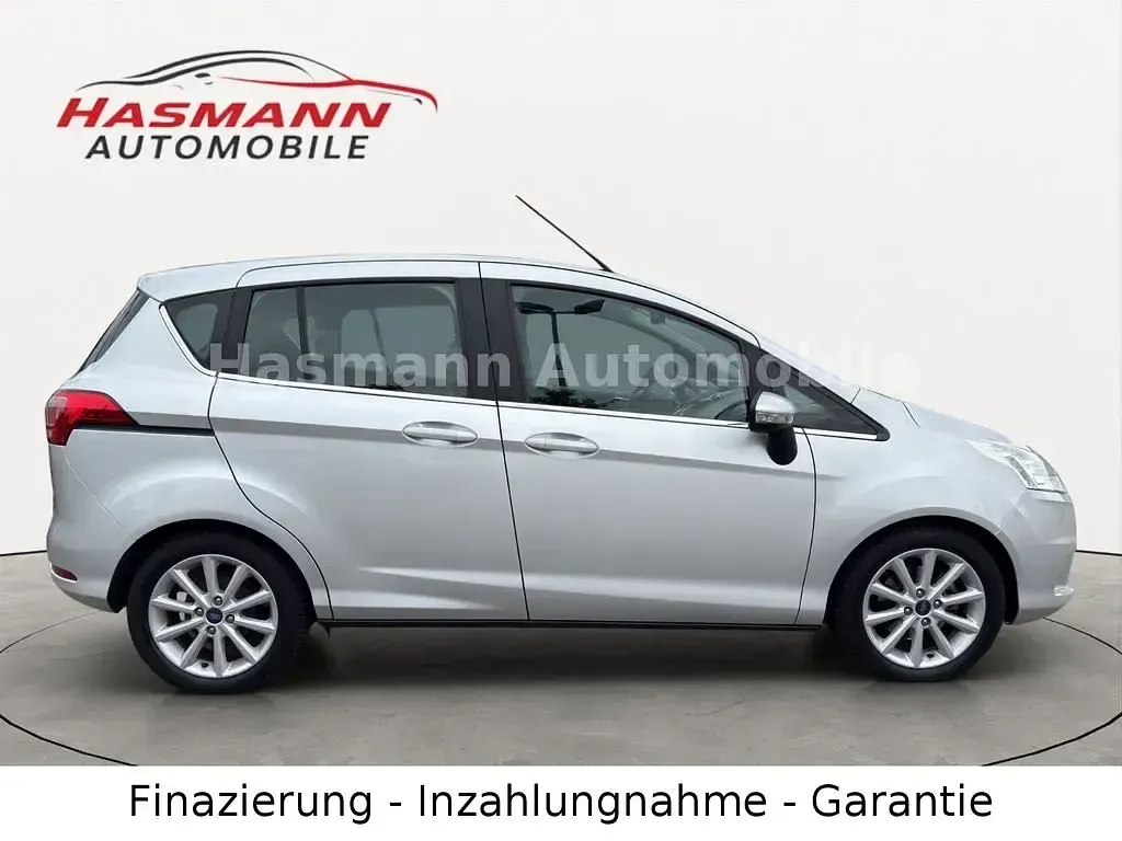 Gebraucht Ford B-MAX Titanium 125 PS (91 kW) 2014 Silber Van / Kleinbus
