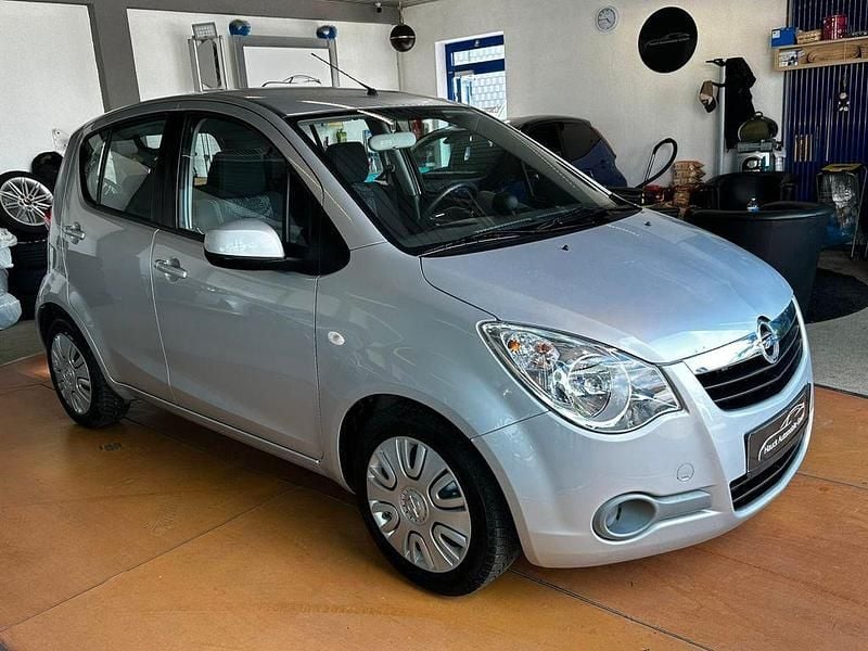 Gebraucht Opel Agila Edition 94 PS (69 kW) 2011 Grau Kleinwagen
