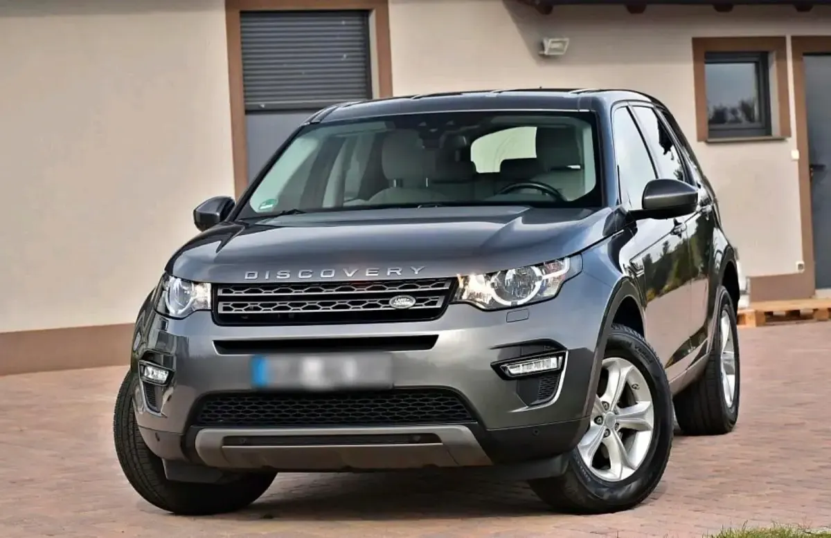Gebraucht Land Rover Discovery Sport 150 PS (110 kW) 2016 Grau SUV