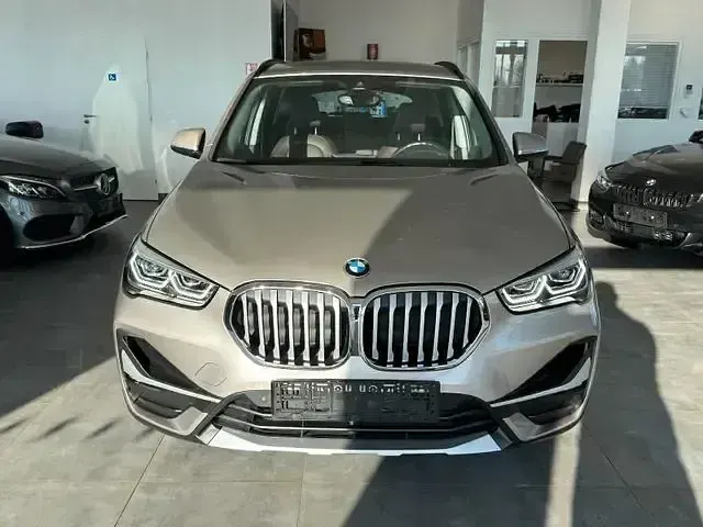 Gebraucht BMW X1 xLine 150 PS (110 kW) 2020 Grau SUV
