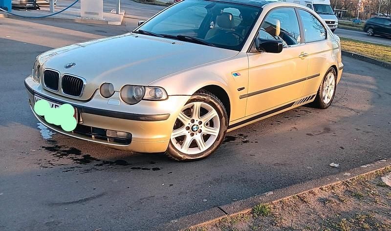 Gebraucht BMW 318 143 PS (105 kW) 2002 Gold Coupé
