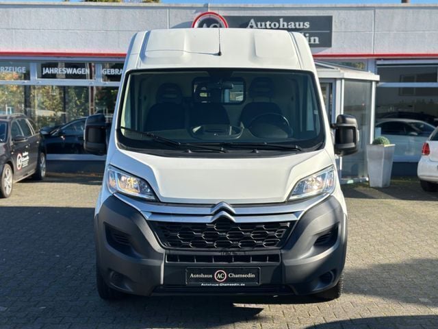 Weiss Gebraucht 2019 Citroën Jumper Van / Kleinbus | 16.999 € (Superpreis) - Bild 1/4