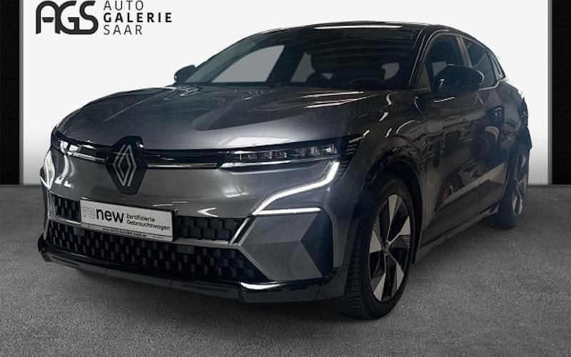 Grau Gebraucht 2022 Renault Mégane Equilibre Limousine | 18.990 € (Guter Preis) - Bild 1/4